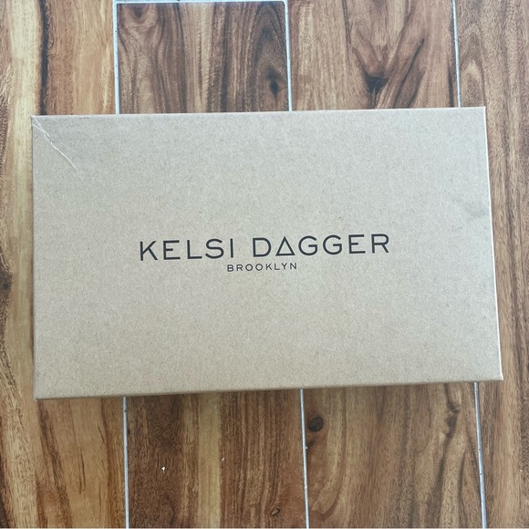 NIB Kelsi Dagger Brooklyn Sabrina Studded Vegan Leather Sandals Size 7.5 - Picture 12 of 13